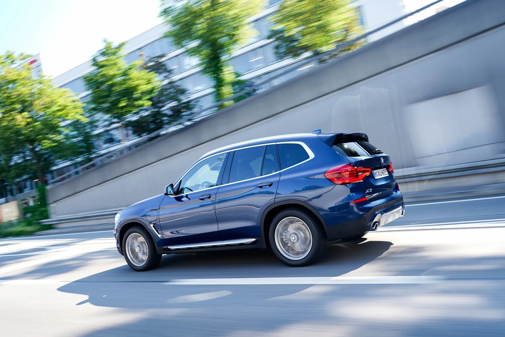 BMW_X3_3_generation__SUV_5-doors__11.jpg