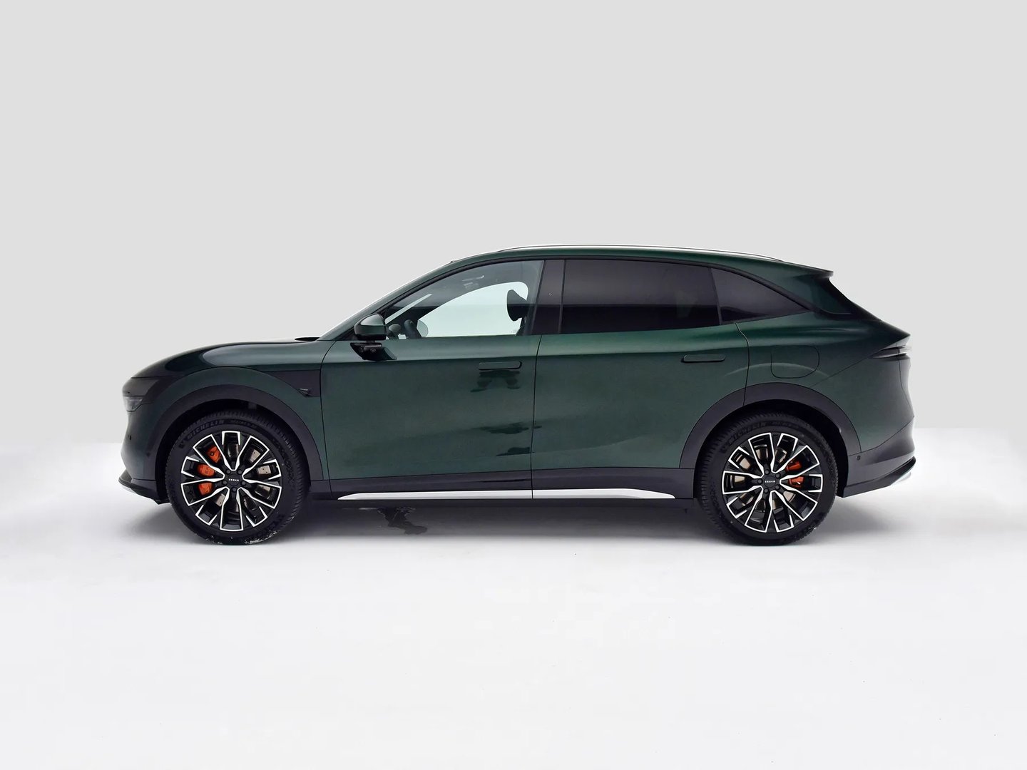 zeekr_7X_1_generation__SUV_5-doors__5.jpg