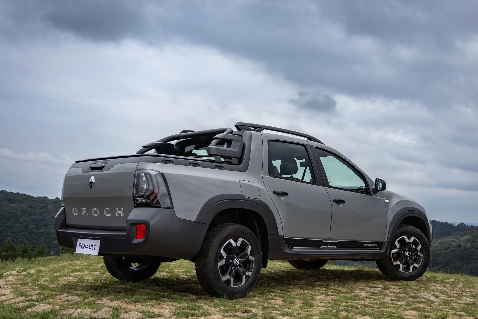 Renault_Oroch_1_generation_restyling_1__Pickup__8.jpg