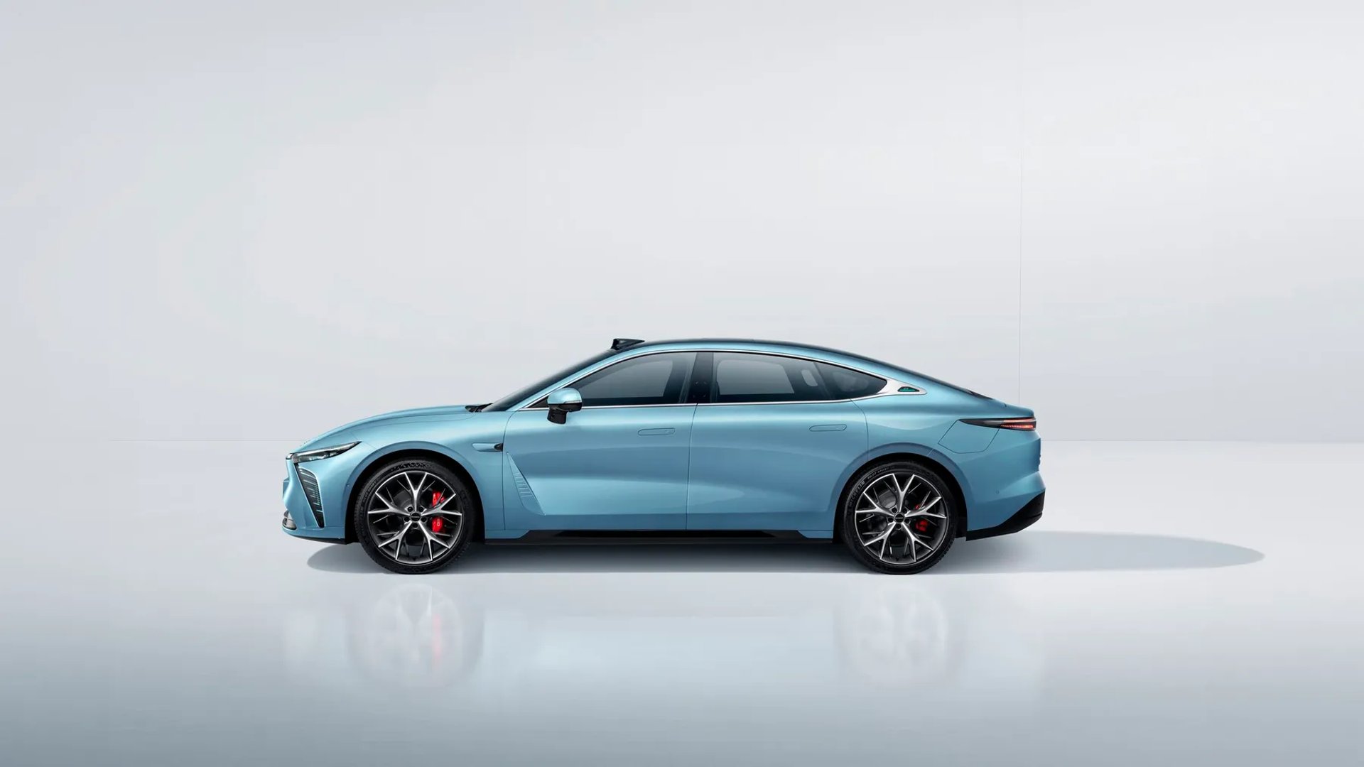 exeed_Sterra_ES_1_generation__Sedan__7.jpg