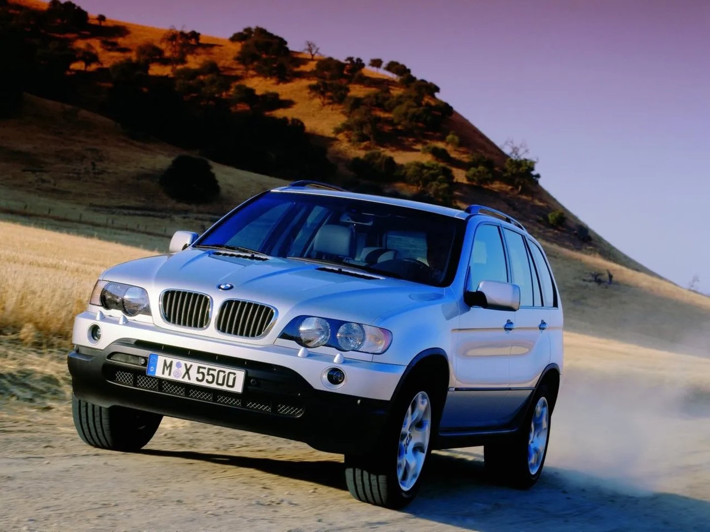 E53  SUV 5-doors