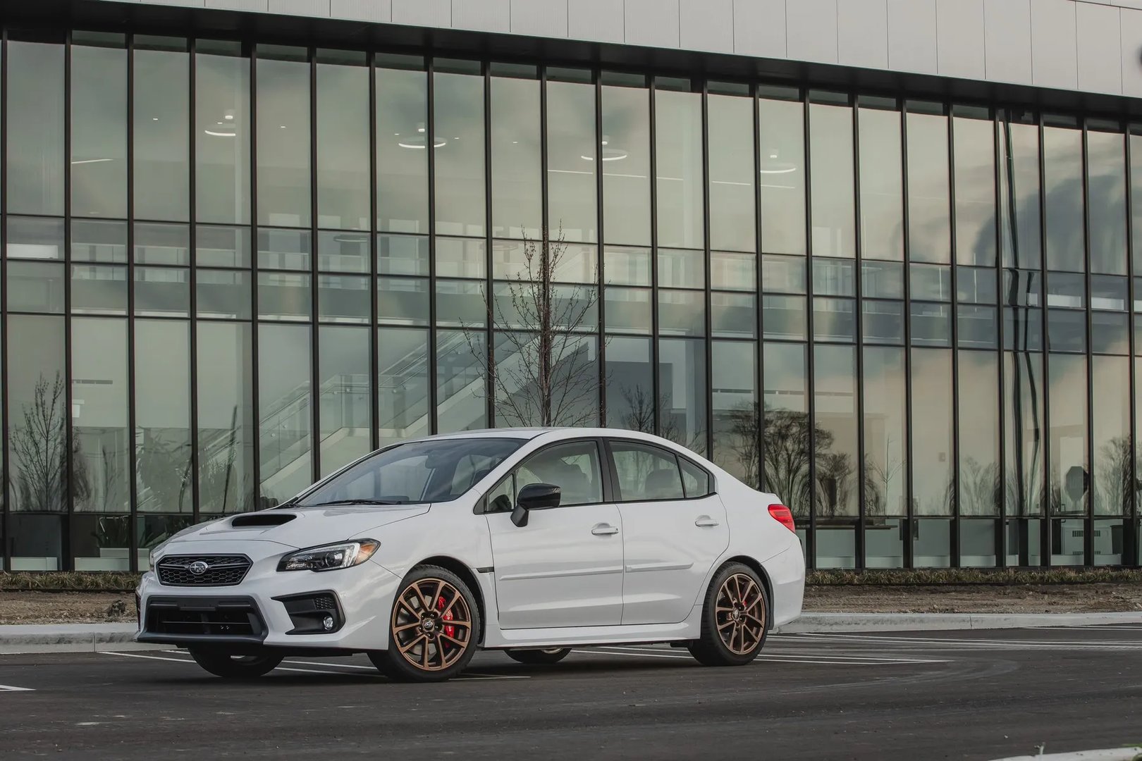 Subaru_WRX_1_generation_restyling__Sedan__9.jpg
