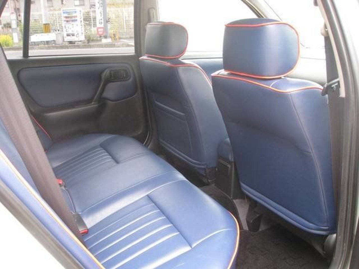 mitsuoka_Ryoga_1_generation__Estate_5-door__11.jpg