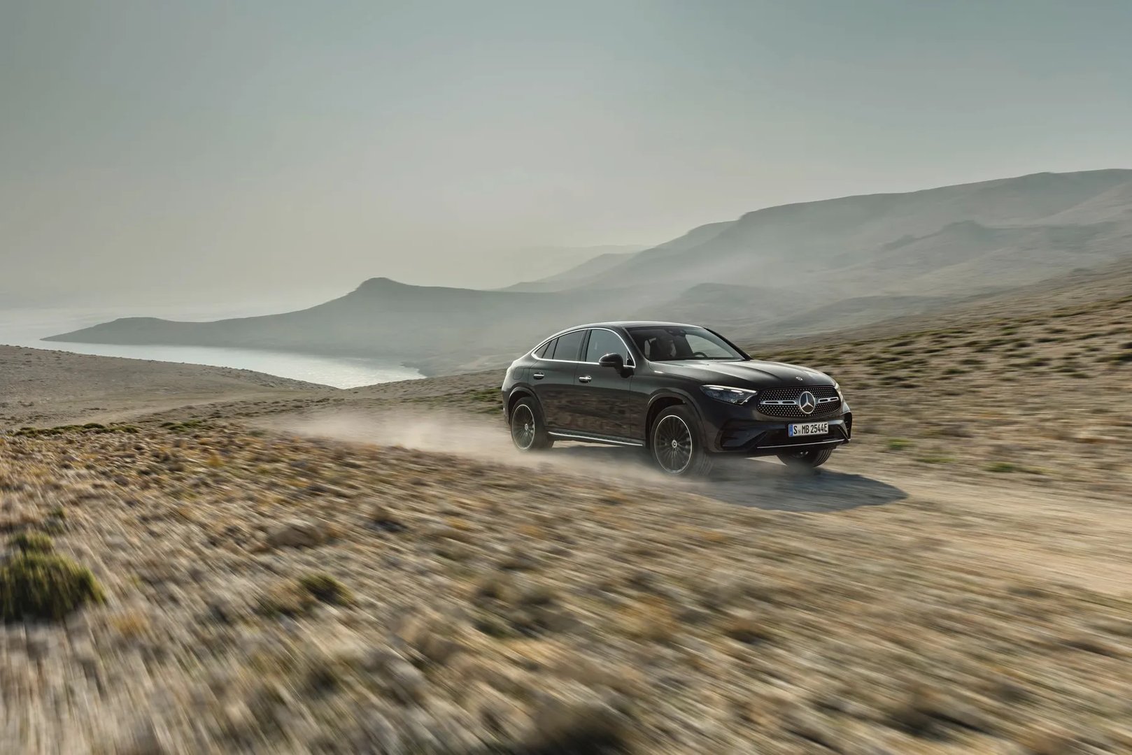 Mercedes_GLC_Coupe_2_generation__SUV_Coupe__12.jpg