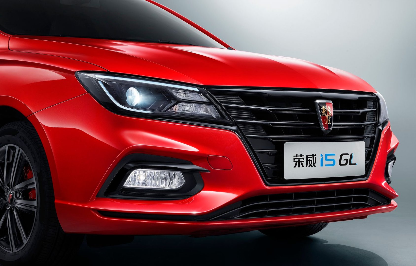 roewe_i5_1_generation__Sedan__21.jpg