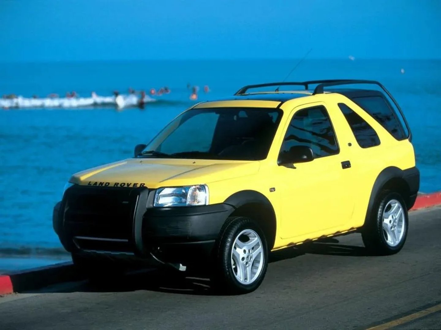 Land Rover Freelander 1 generation  SUV 3-doors