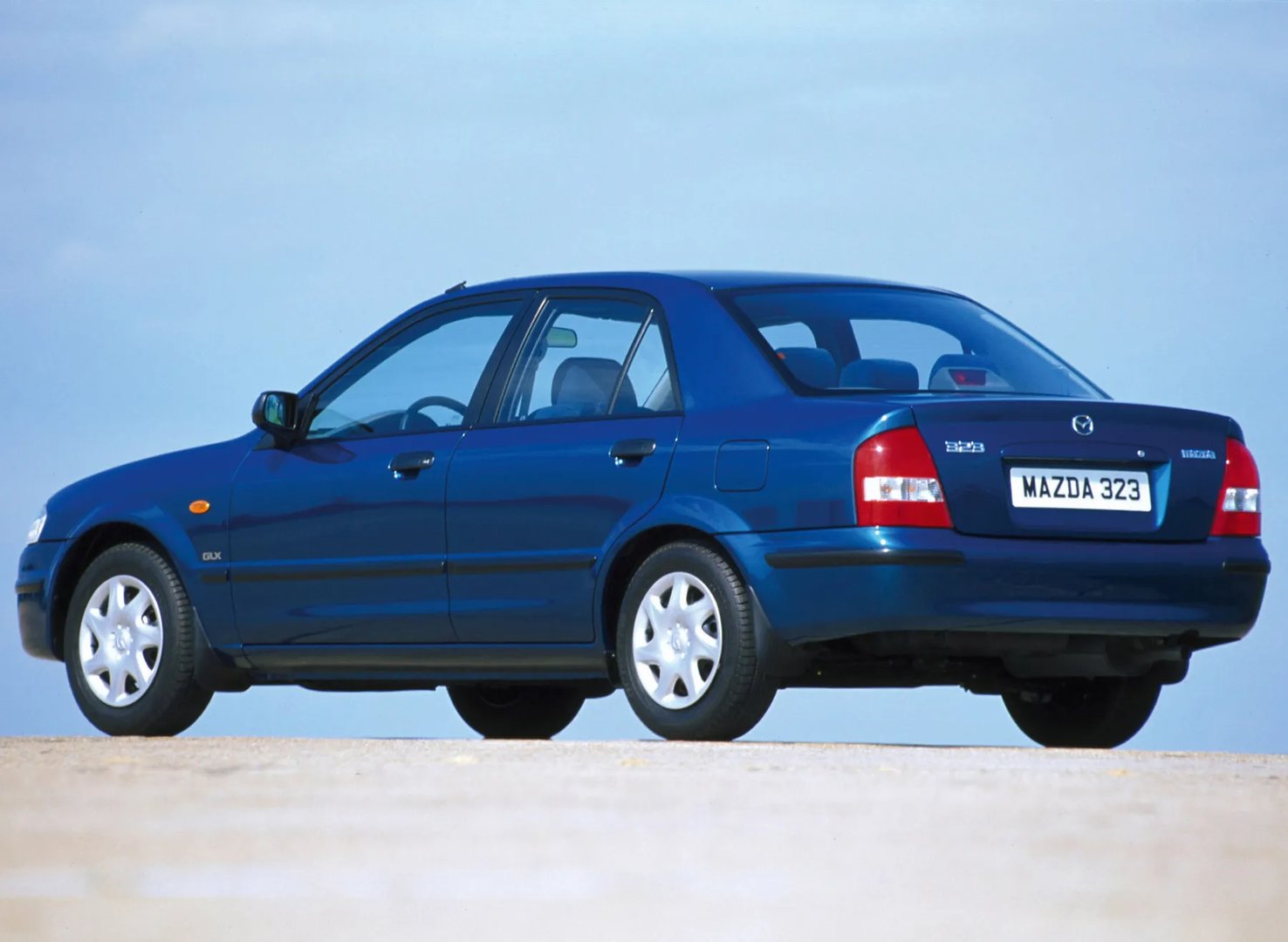 Mazda_323_Lantis_6_generation__Sedan__2.jpg