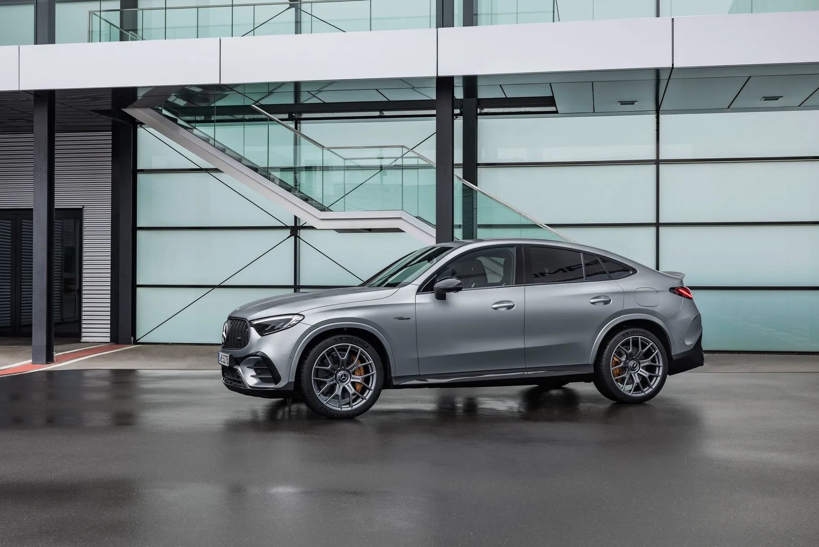 Mercedes_GLC_Coupe_AMG_2_generation__SUV_Coupe__2.jpg