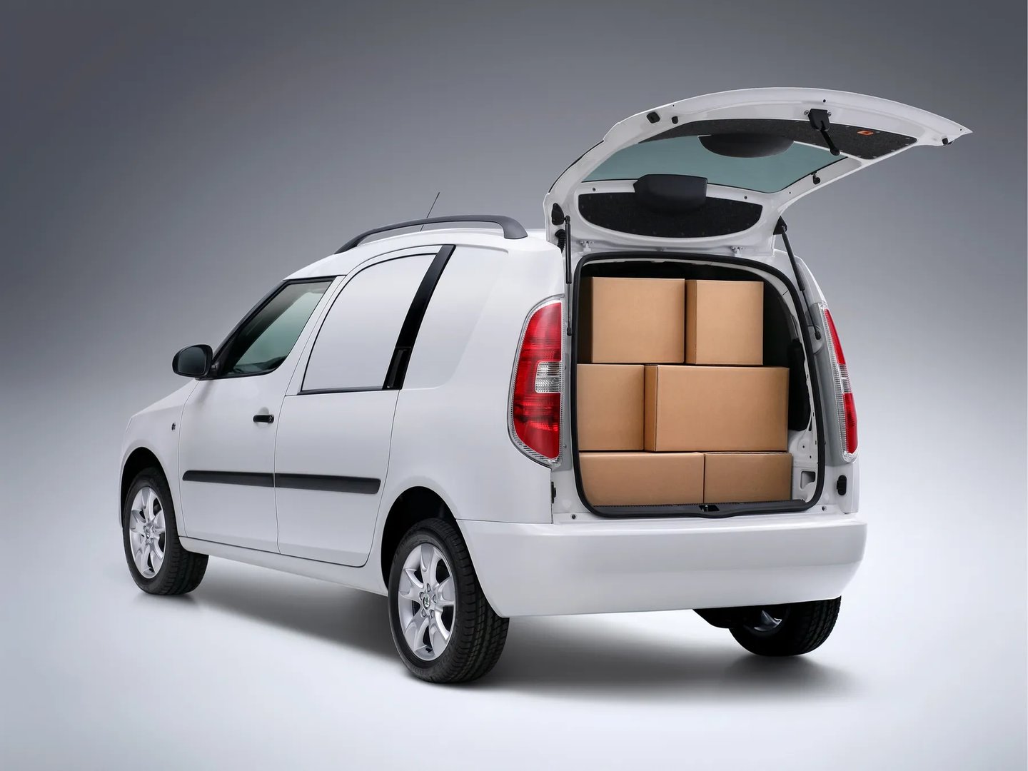 Skoda_Praktik_1_generation__Van__2.jpg