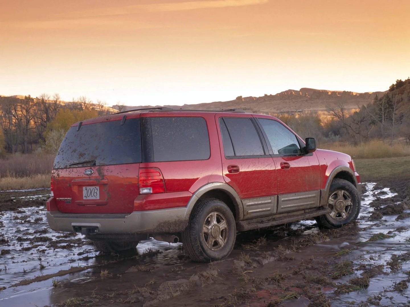 Ford_Expedition_2_generation__SUV_5-doors__2.jpg
