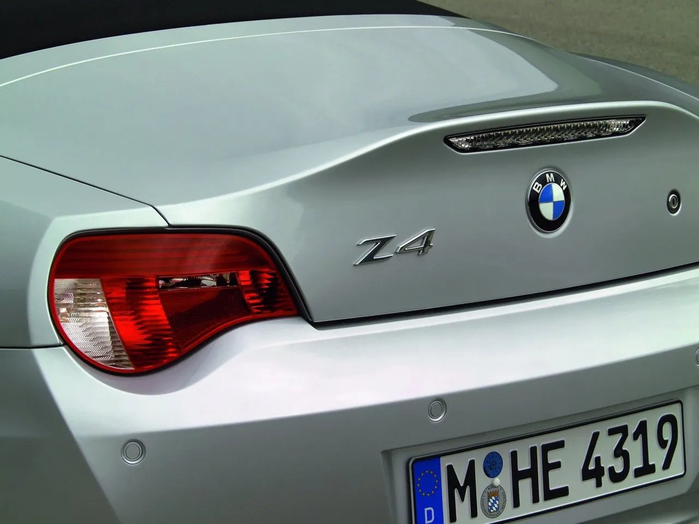 BMW_Z4_1_generation_restyling__Roadster__6.jpg