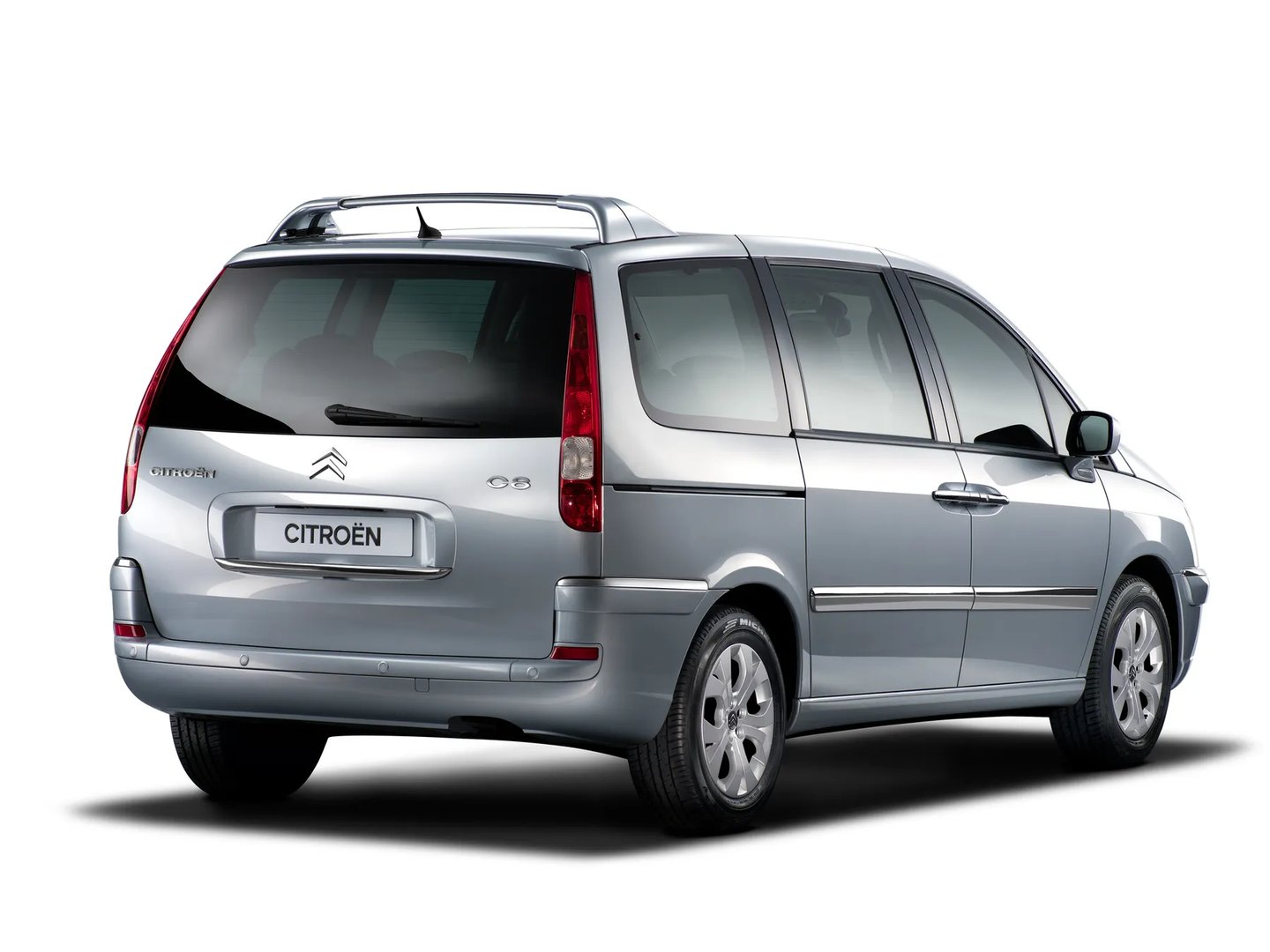 Citroen_C8_1_generation_restyling__Minivan__1.jpg