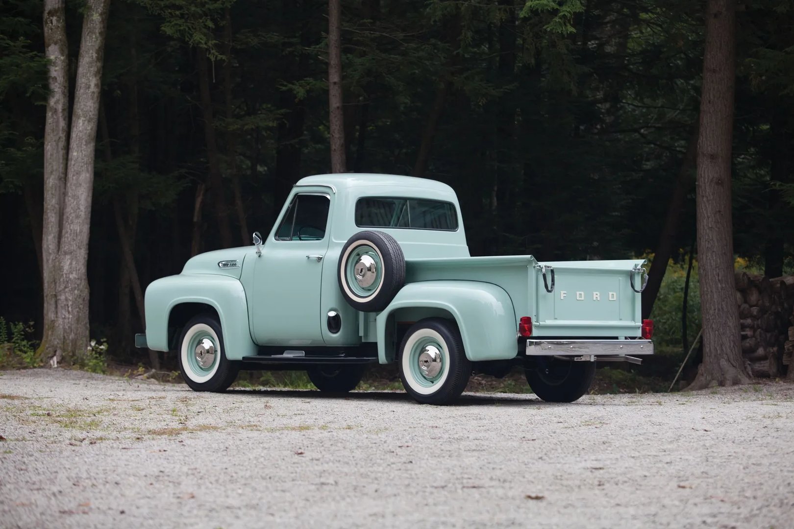 Ford_F-150_2_generation__Pickup_single-cab__8.jpg