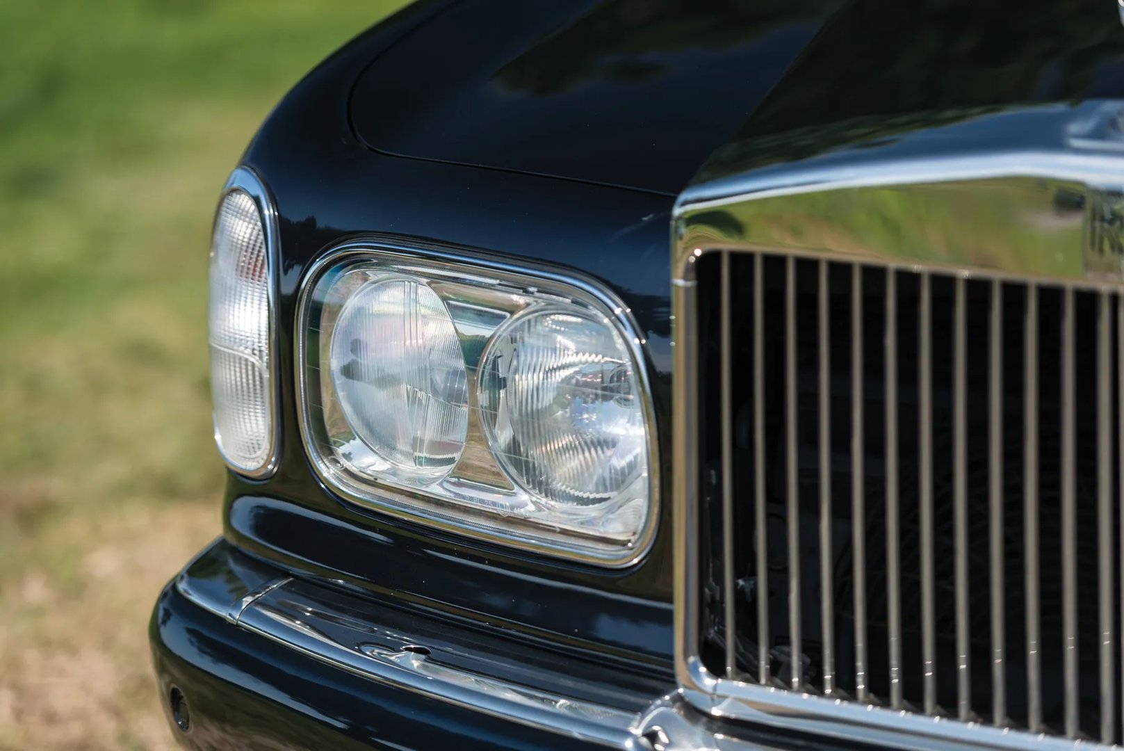 Rolls-Royce_Park_Ward_1_generation__Sedan__5.jpg
