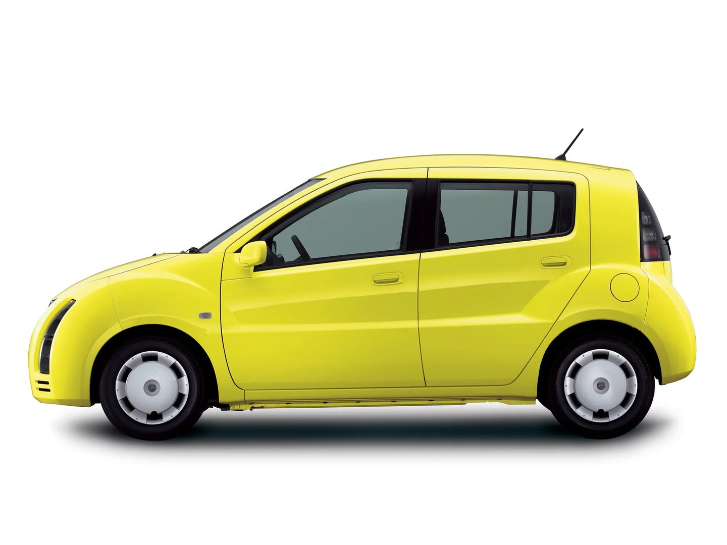 Toyota_WiLL_Cypha_1_generation__Mini_5-doors__3.jpg