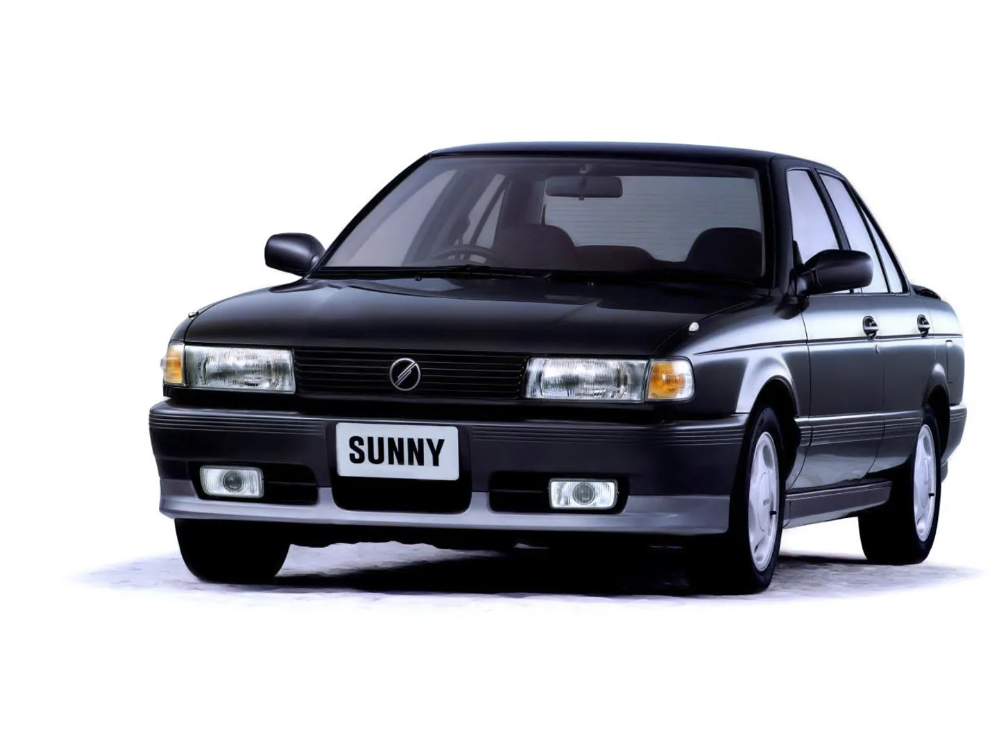 Nissan Sunny 7 generation  Sedan