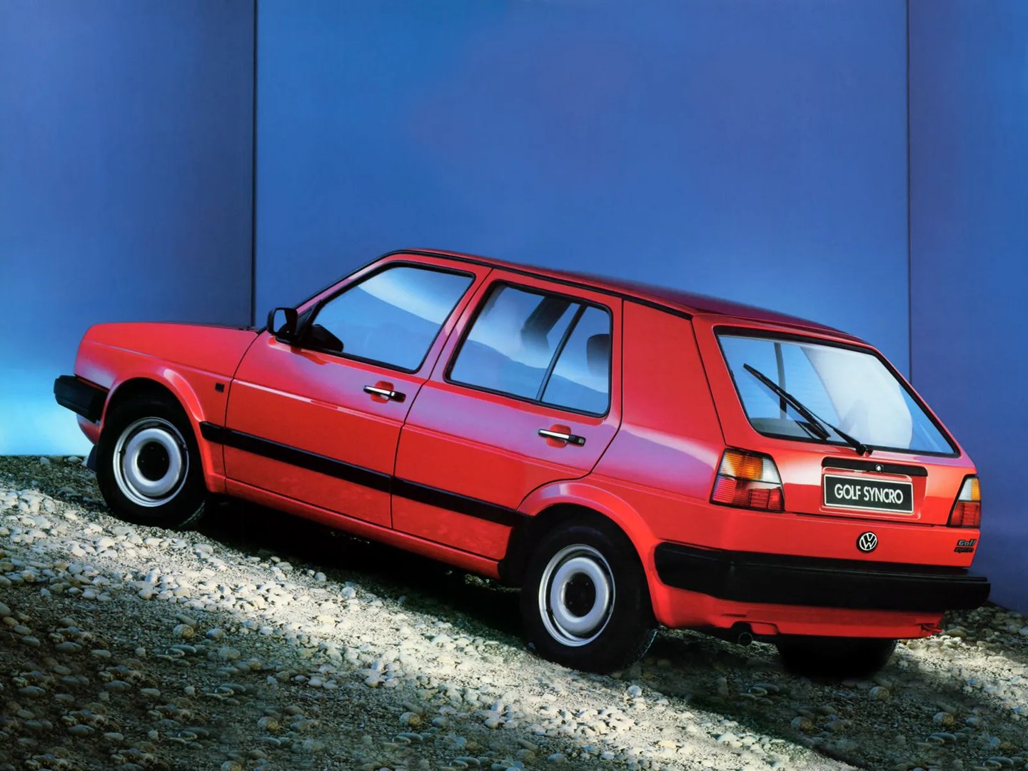 Volkswagen_Golf_2_generation__Hatchback_5-door__3.jpg