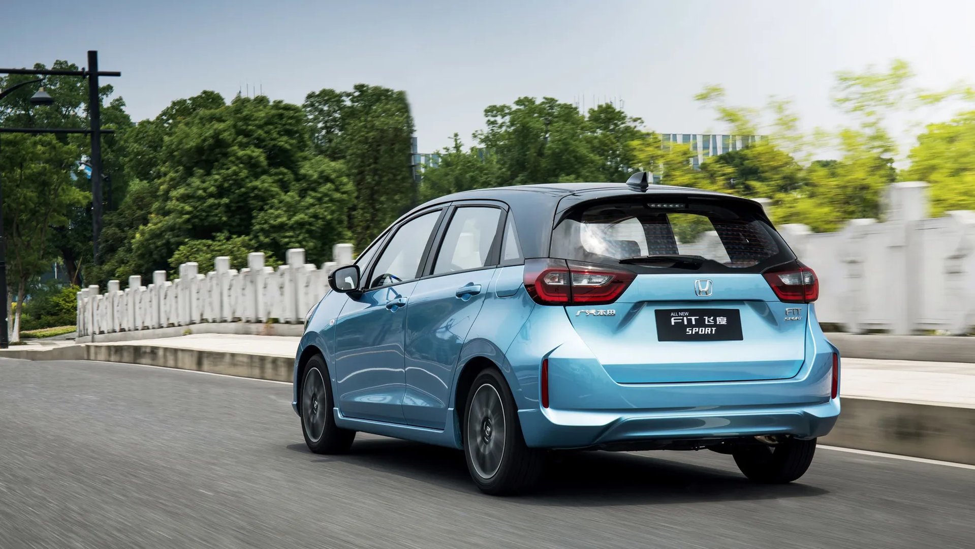 Honda_Fit_4_generation__Mini_5-doors__2.jpg