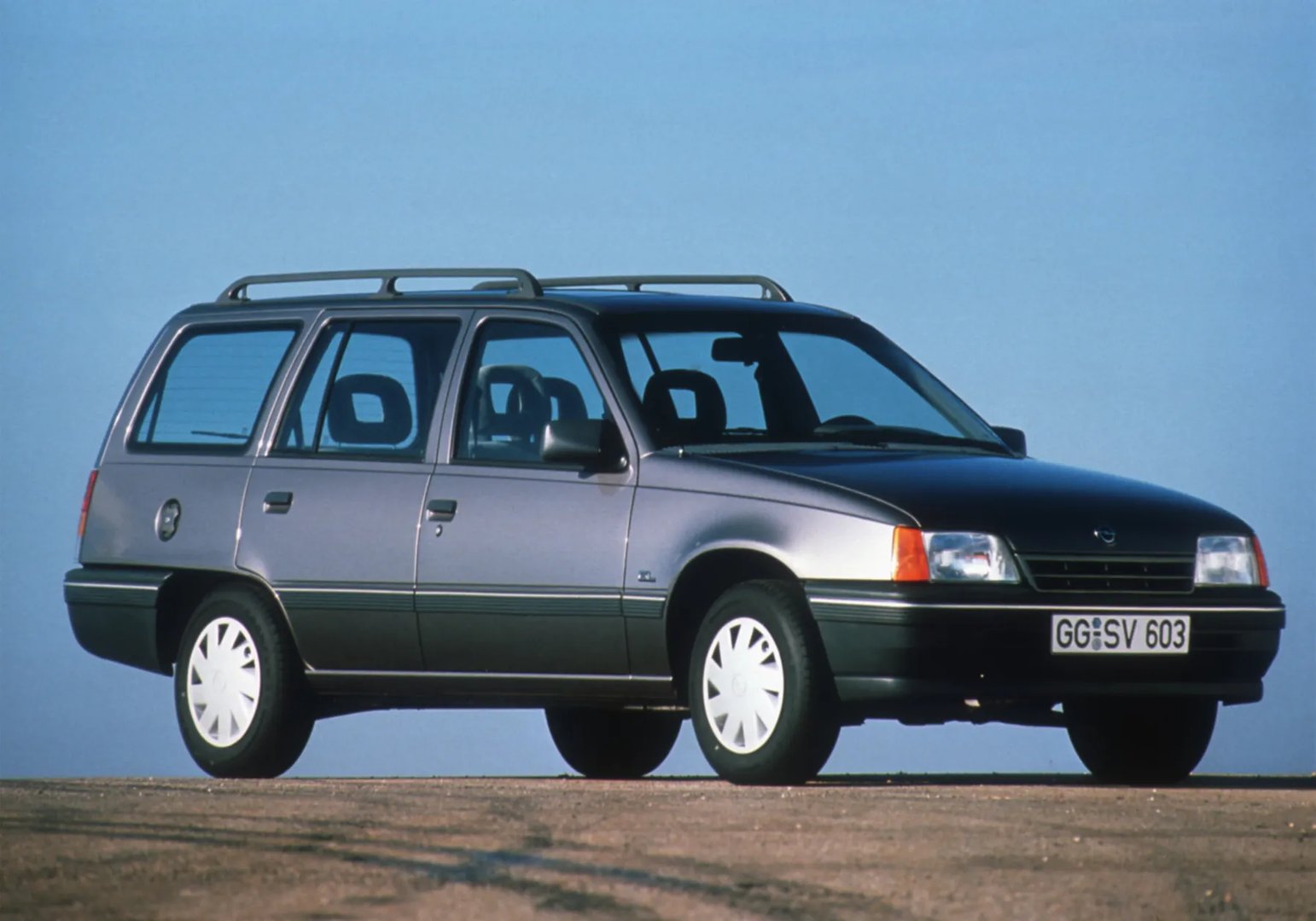 Opel Kadett 5 generation, restyling  Estate 5-door