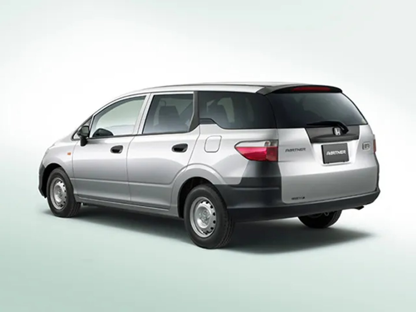 Honda_Partner_2_generation__Estate_5-door__1.jpg