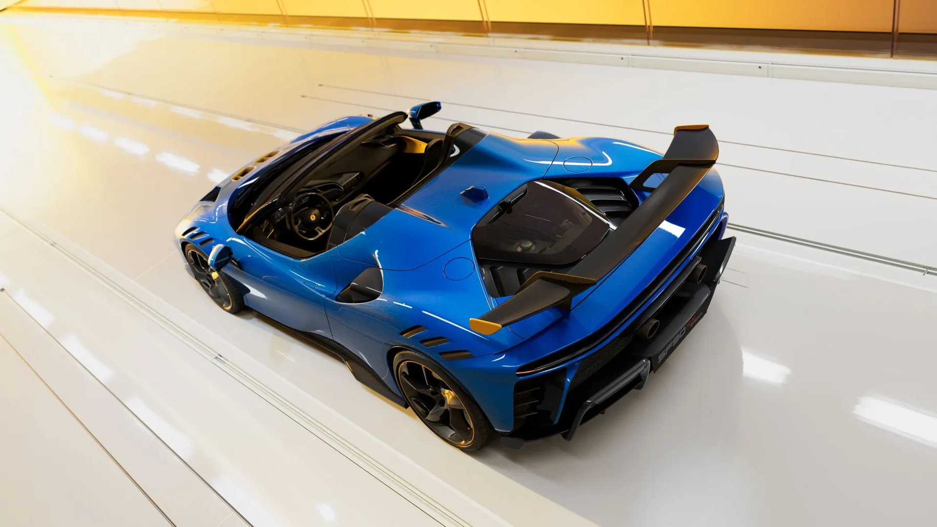 Ferrari_SF90_XX_1_generation__Roadster__2.jpg