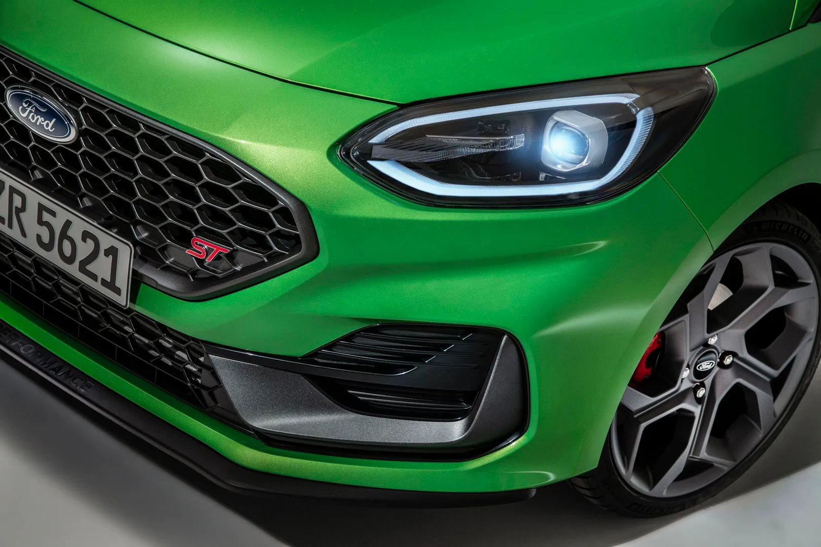 Ford_Fiesta_7_generation_restyling_1__Mini_3-doors__6.jpg