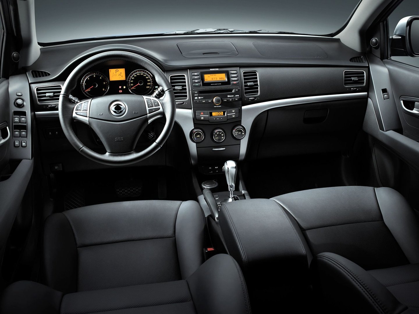 ssangyong_Korando_3_generation__SUV_5-doors__10.jpg