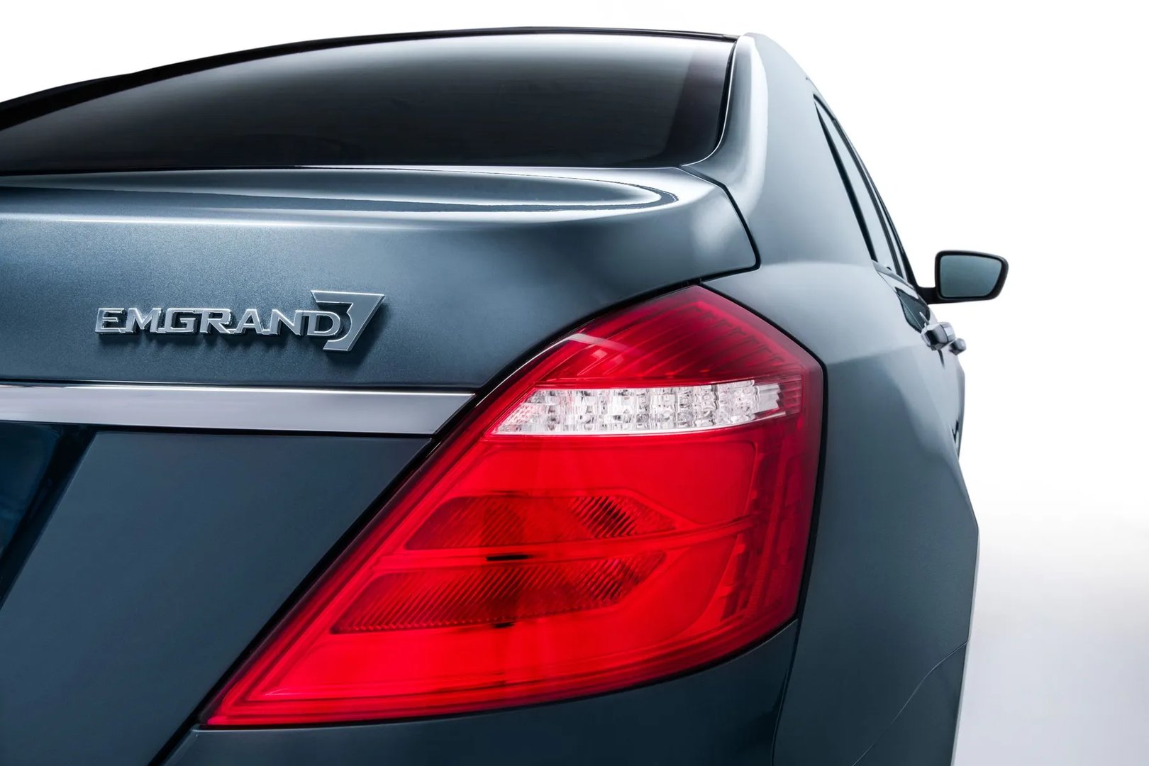 Geely_Emgrand_7_1_generation_restyling__Sedan__3.jpg
