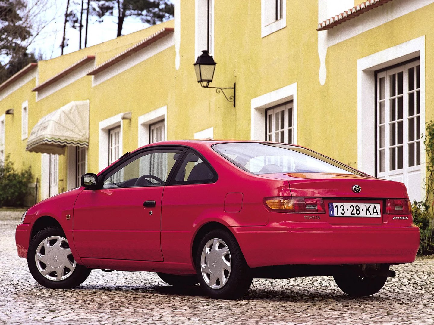 Toyota_Paseo_2_generation__Coupe__2.jpg