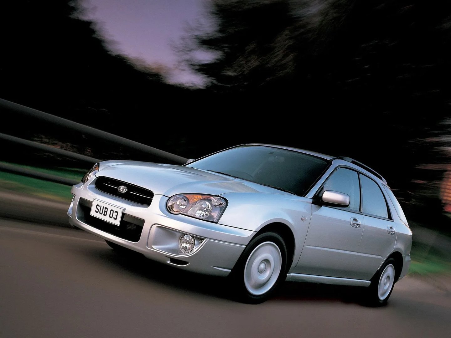 Subaru_Impreza_2_generation_restyling_1__Estate_5-door__3.jpg
