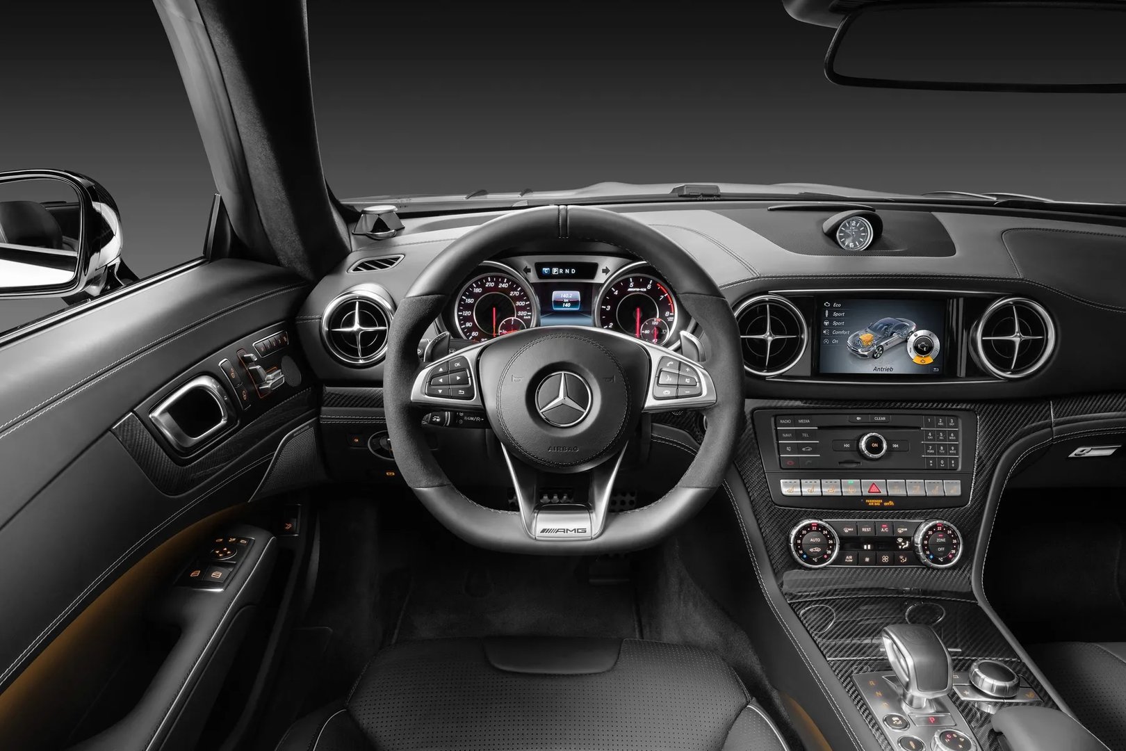 Mercedes_SL-Class_AMG_3_generation_restyling__Roadster__13.jpg
