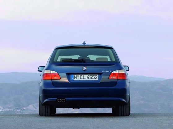 BMW_5_series_5_generation_restyling__Estate_5-door__4.jpg