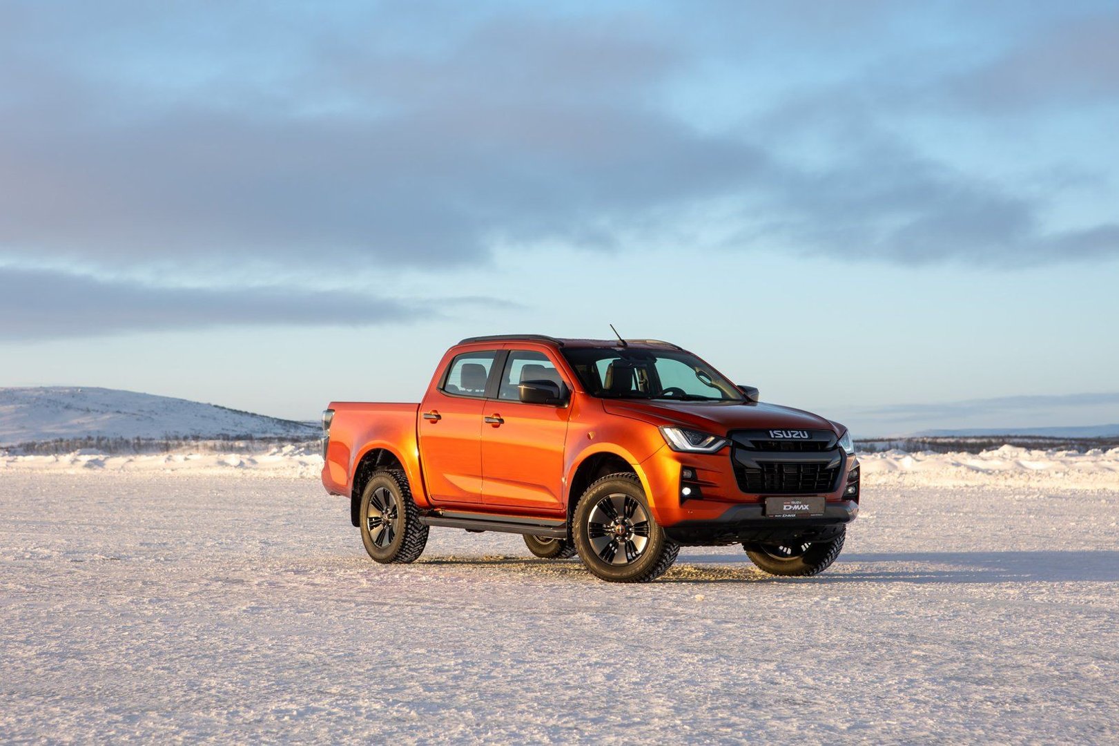 isuzu_D-Max_3_generation__Pickup_double-cab__34.jpg