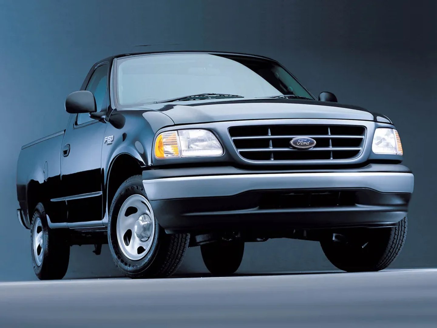 Ford_F-150_10_generation__Pickup_single-cab__5.jpg