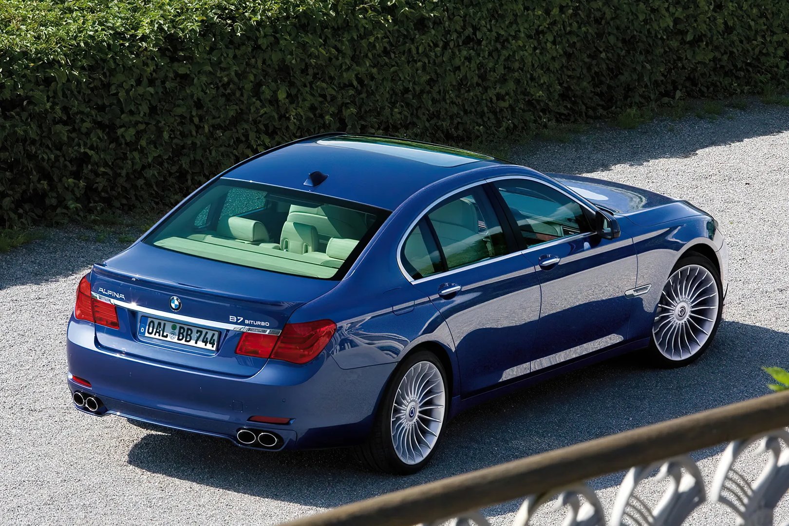 Alpina_B7_5_generation__Sedan__11.jpg