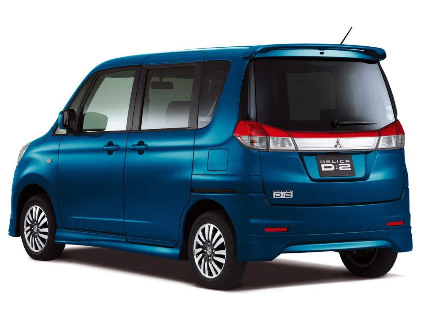 Mitsubishi_Delica_D:2_1_generation__Compact_Van__2.jpg
