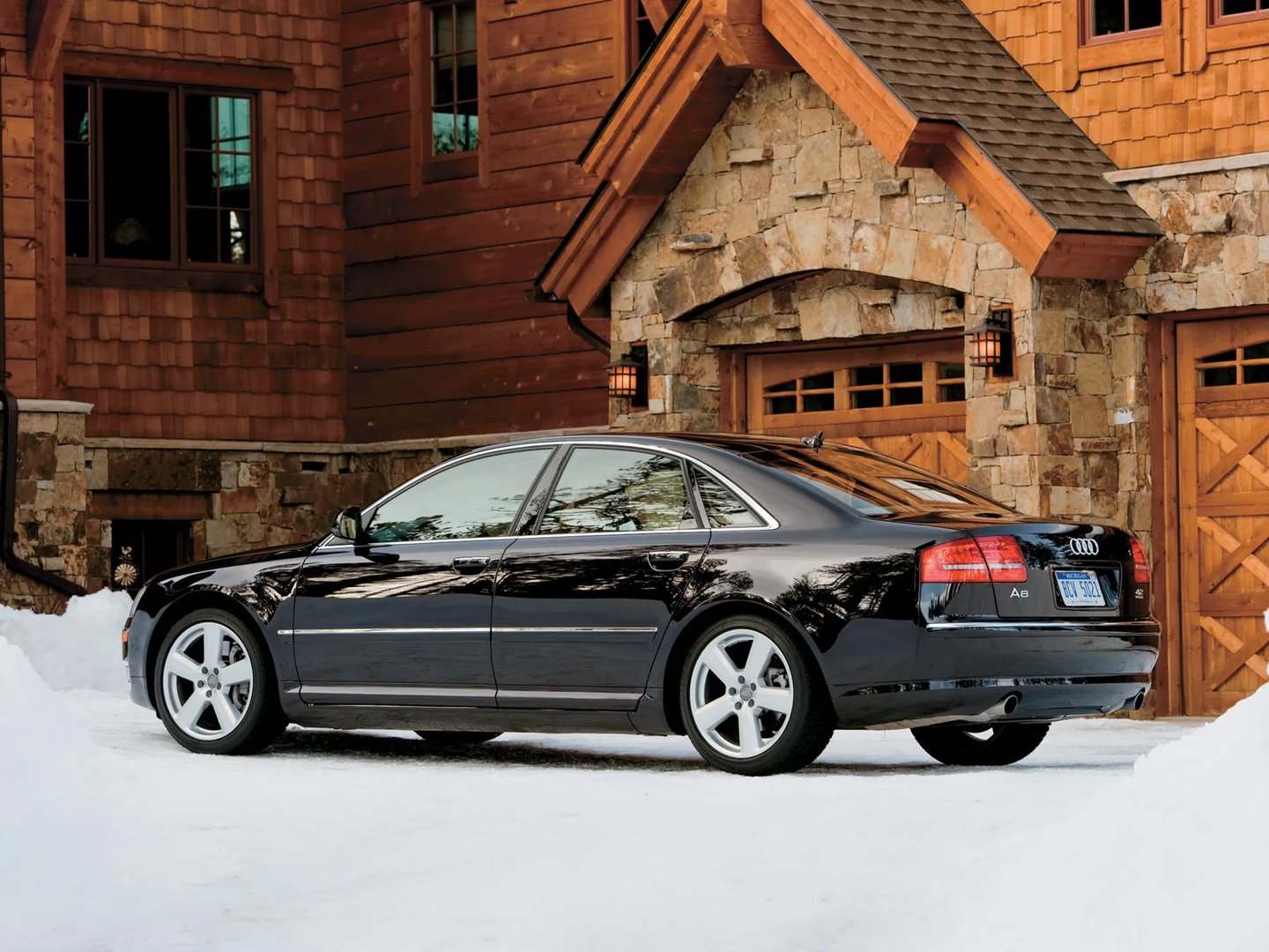 Audi_A8_2_generation_restyling_2__Sedan__13.jpg