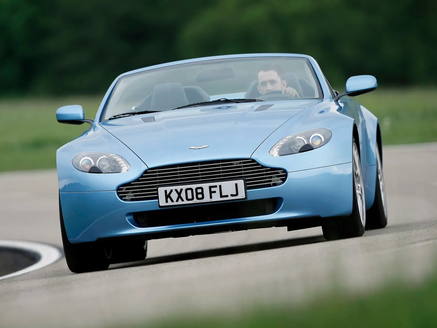 Aston Martin Vantage 3 generation, restyling