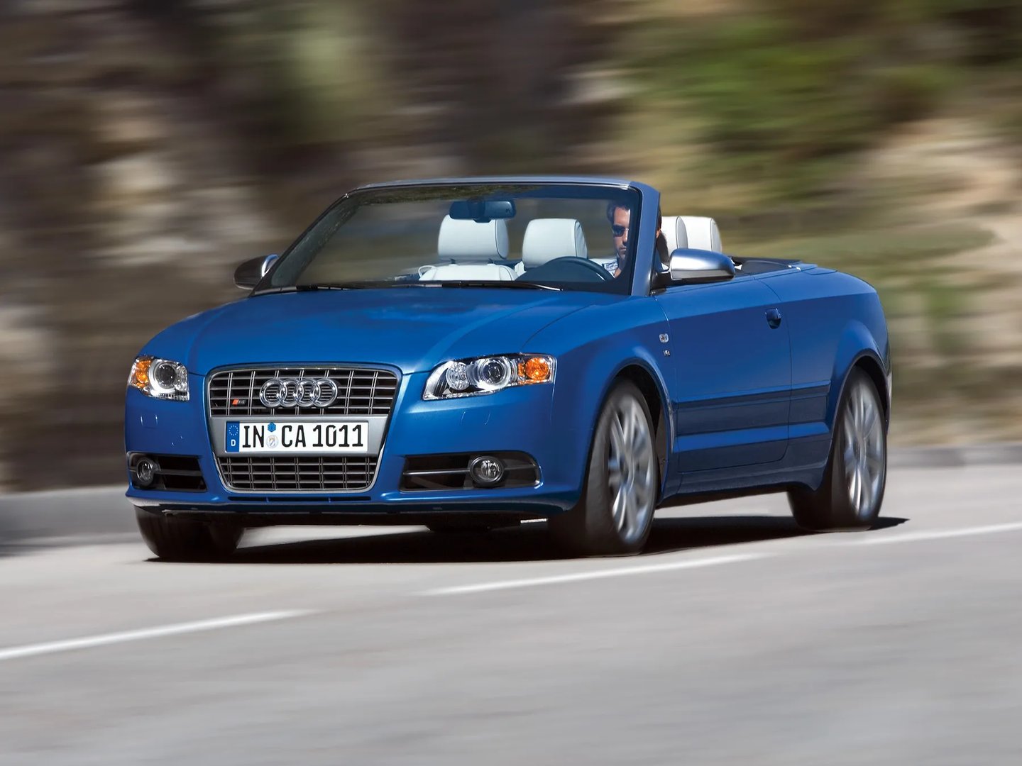 Audi_S4_3_generation__Cabrio__11.jpg