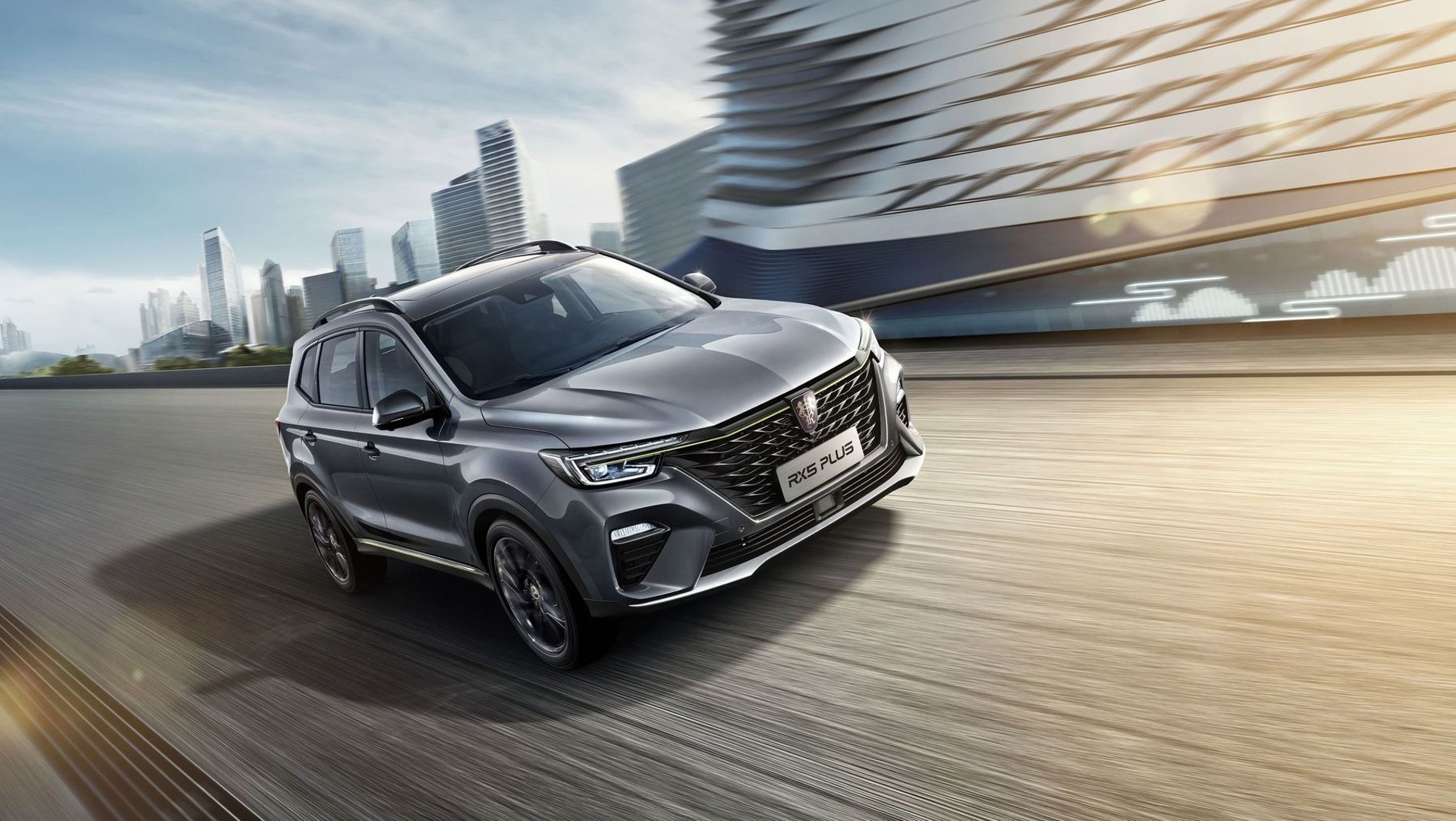 roewe_RX5_Plus_1_generation__SUV_5-doors__34.jpg