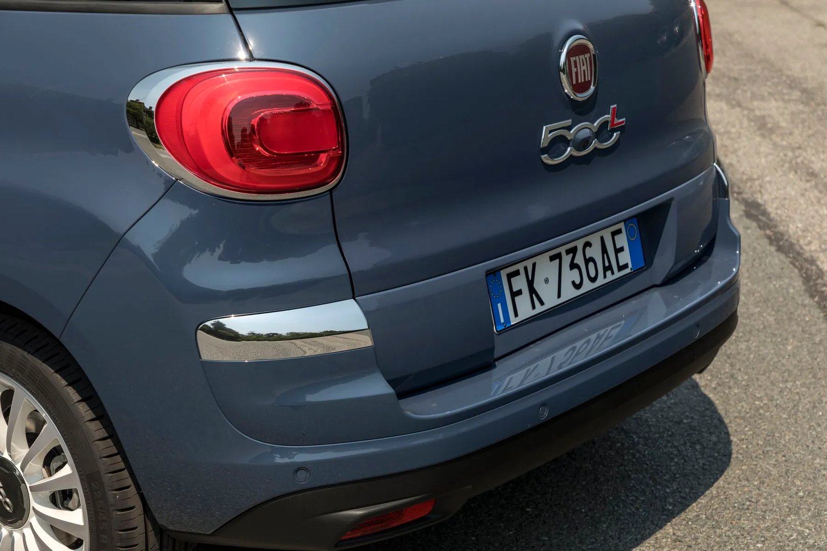 Fiat_500L_1_generation_restyling__Compact_Van__4.jpg