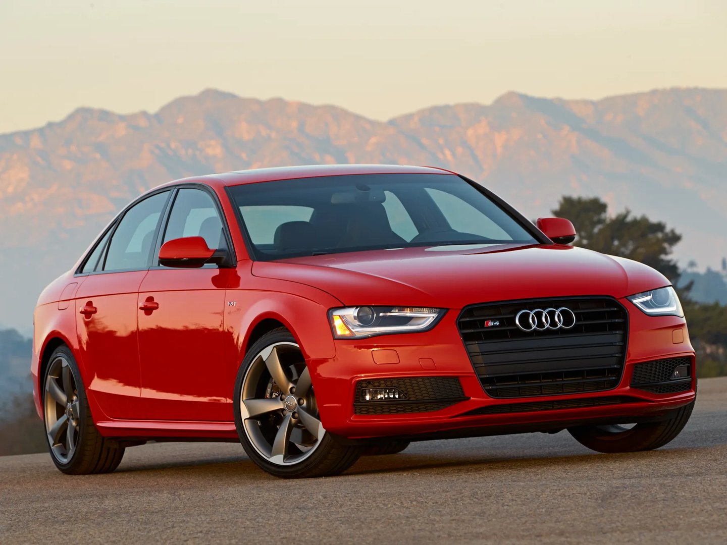Audi S4 4 generation, restyling  Sedan