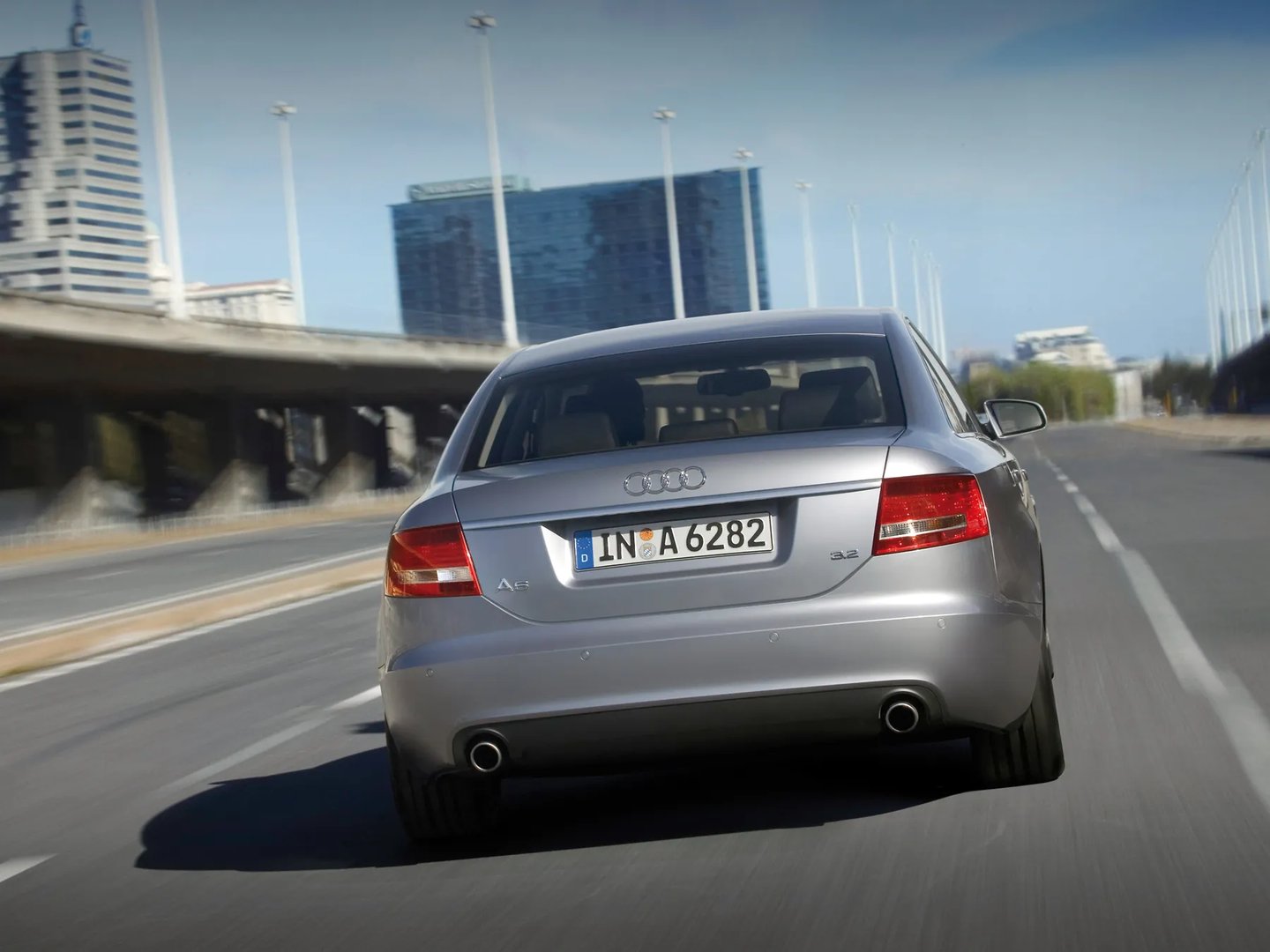 Audi_A6_3_generation__Sedan__11.jpg