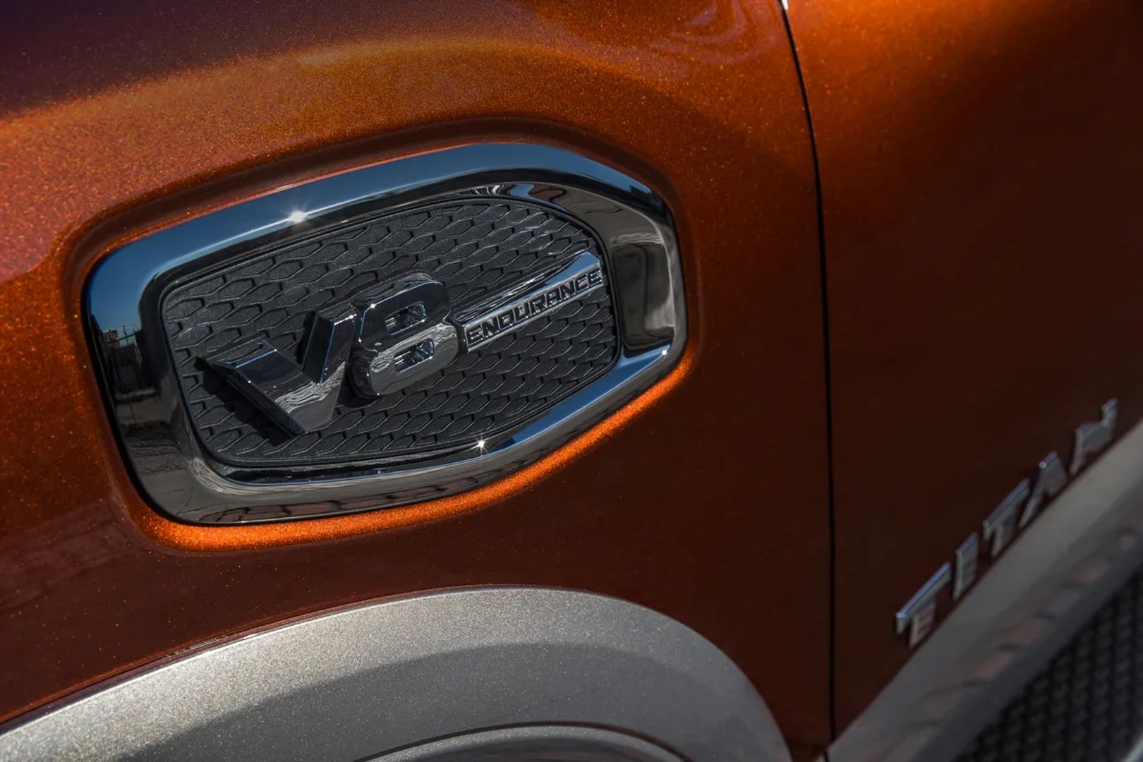 Nissan_Titan_2_generation__Pickup_double-cab__6.jpg