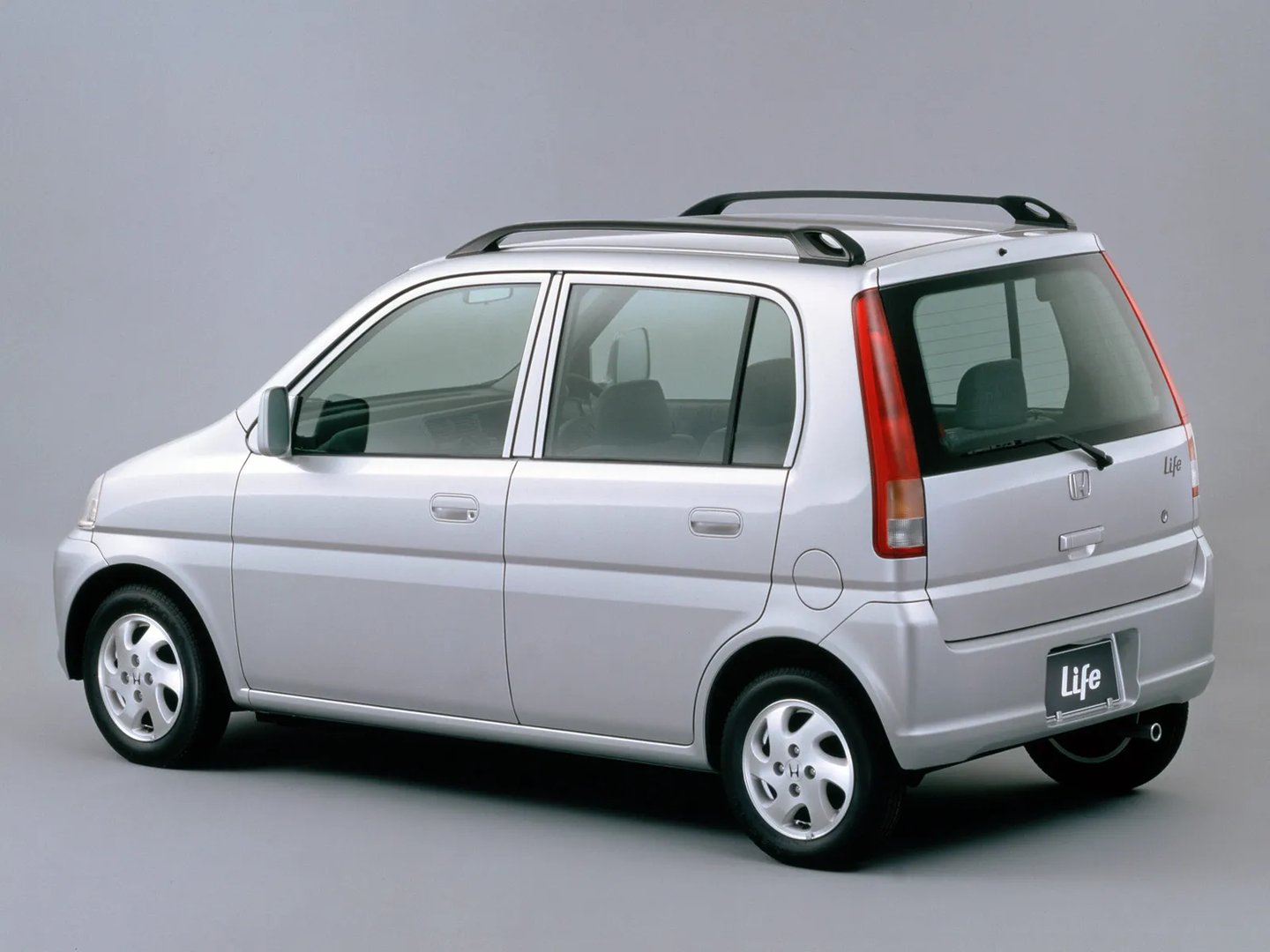 Honda_Life_2_generation__Mini_5-doors__1.jpg