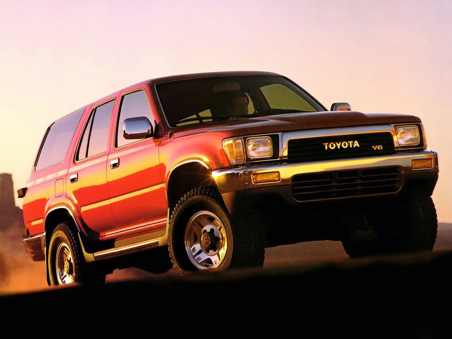 Toyota_4Runner_2_generation__SUV_5-doors__3.jpg