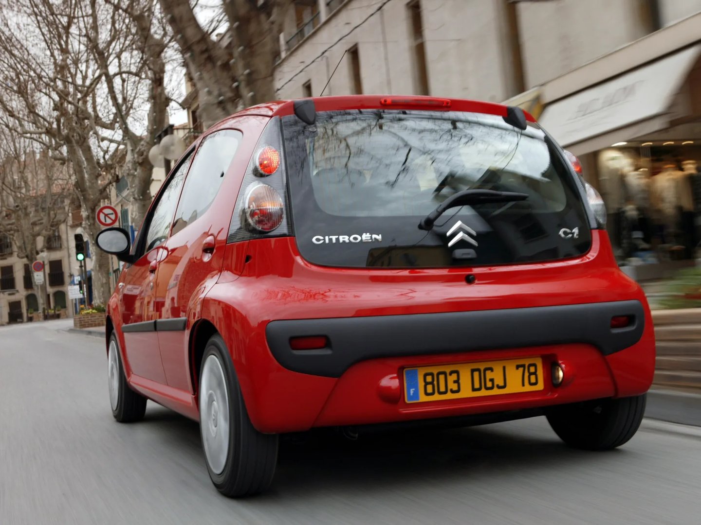Citroen_C1_1_generation__Mini_5-doors__2.jpg