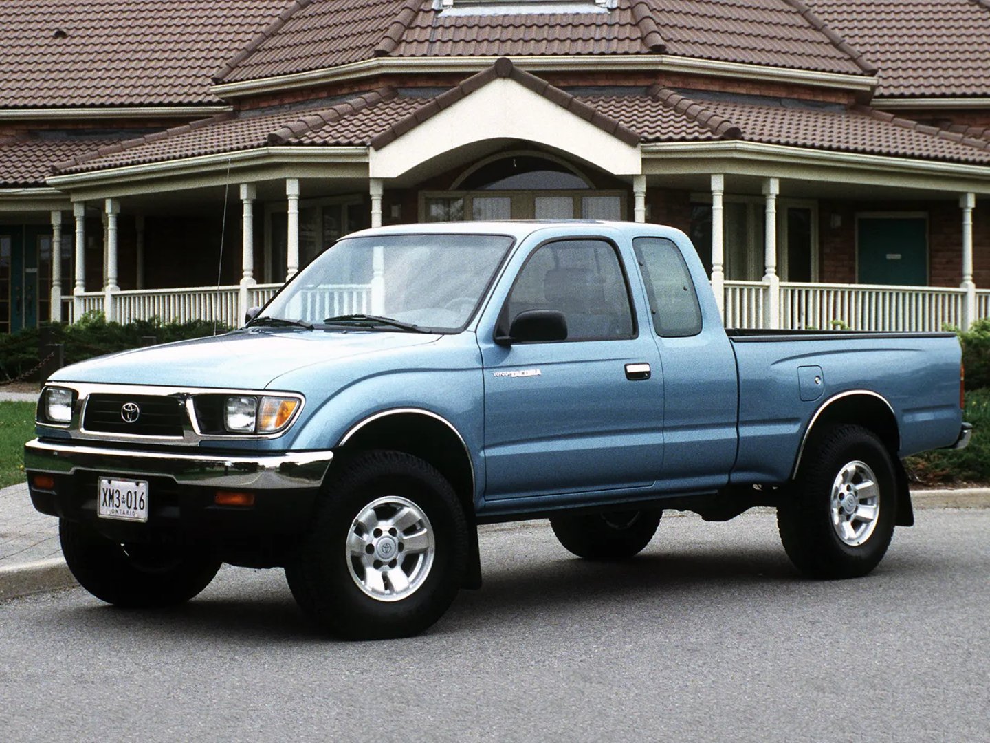 Toyota_Tacoma_1_generation__Pickup_1.5-cab__6.jpg
