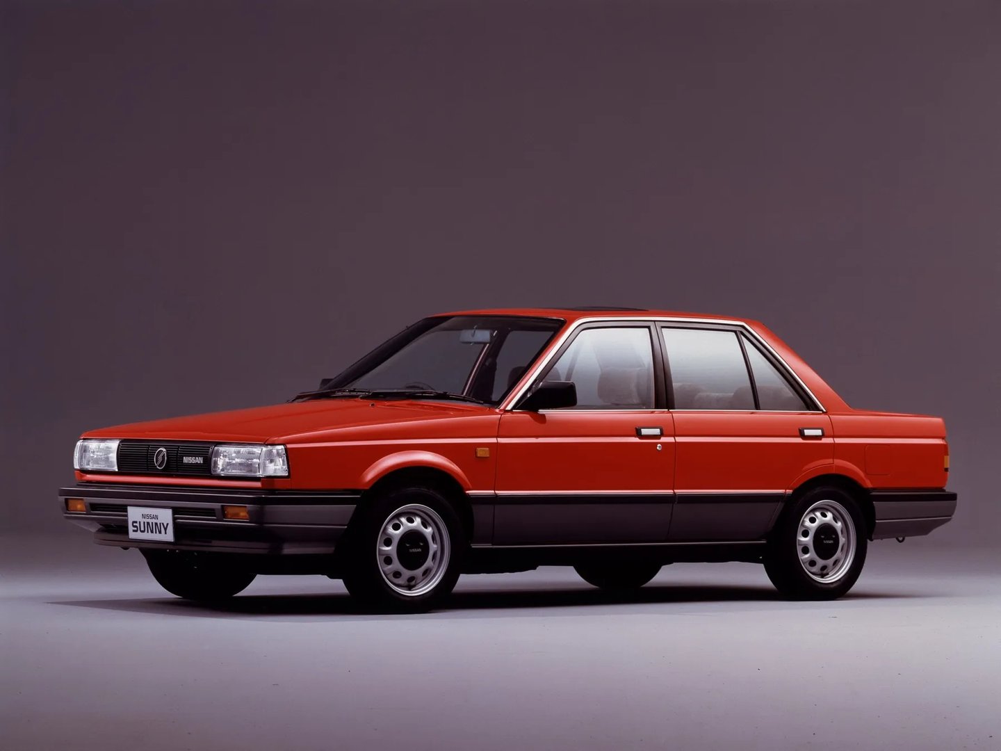 Nissan_Sentra_2_generation__Sedan__3.jpg