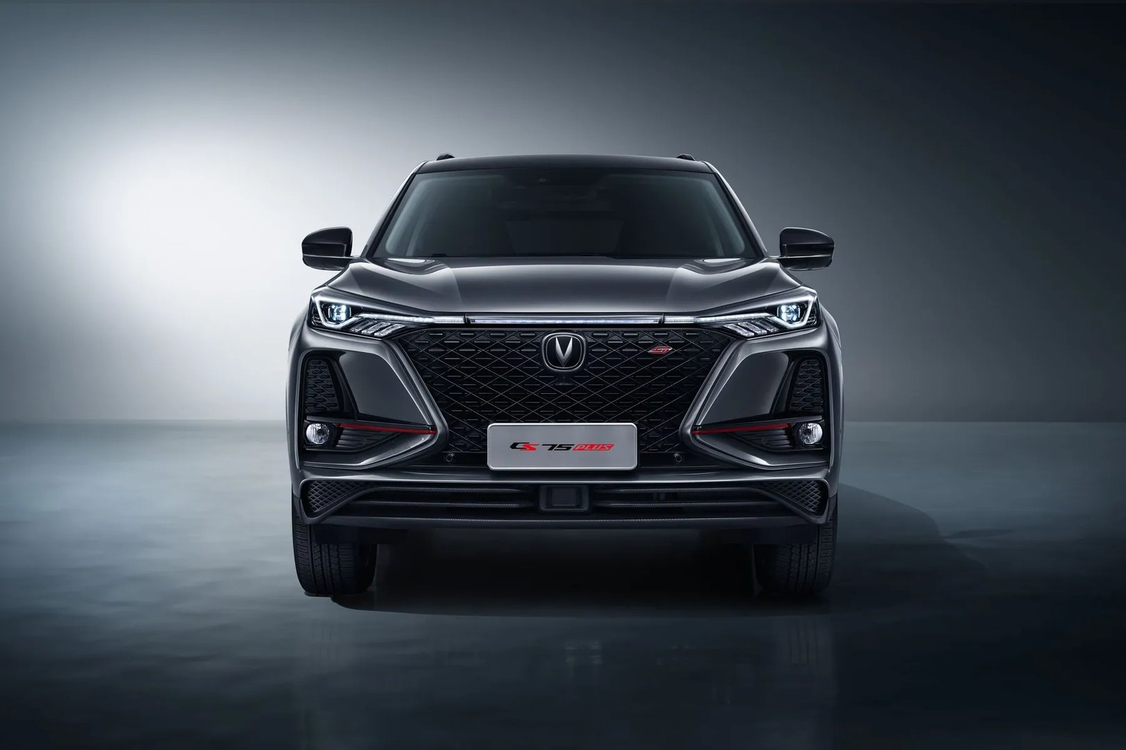 Changan_CS75_Plus_1_generation__SUV_5-doors__8.jpg